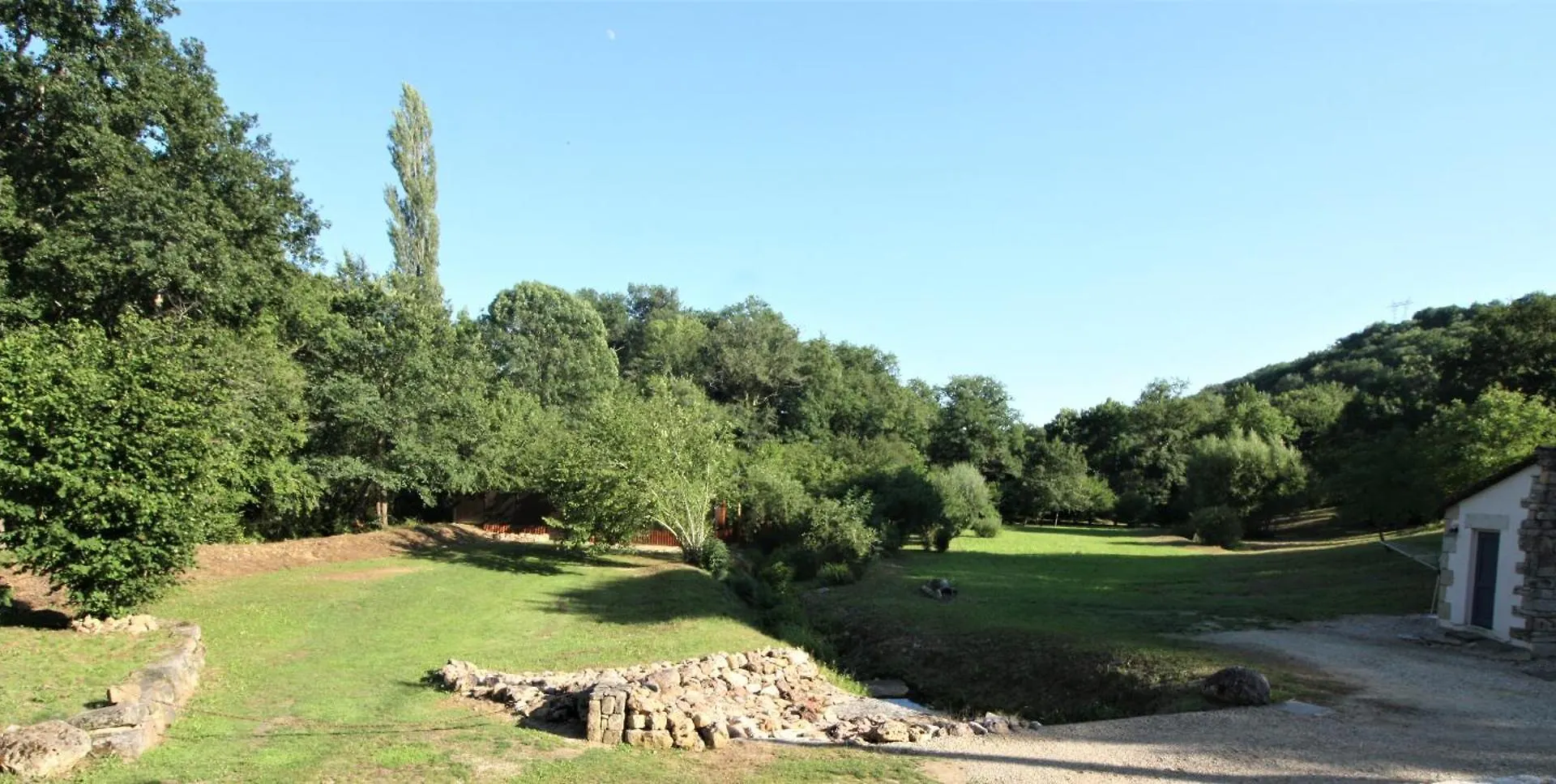 Vila Moulin De Bordes Loze